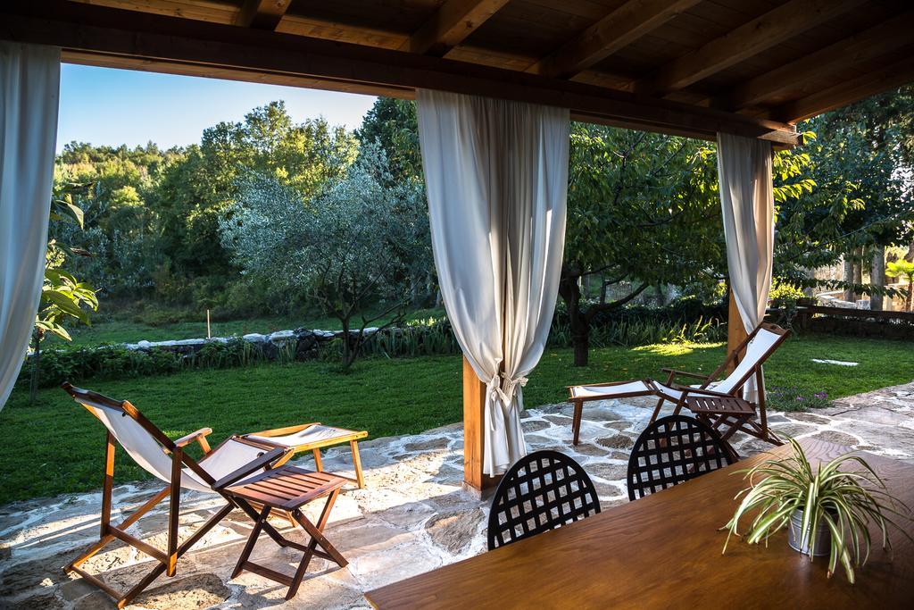 Momjan Holiday Home Casa Dei Farfui מראה חיצוני תמונה