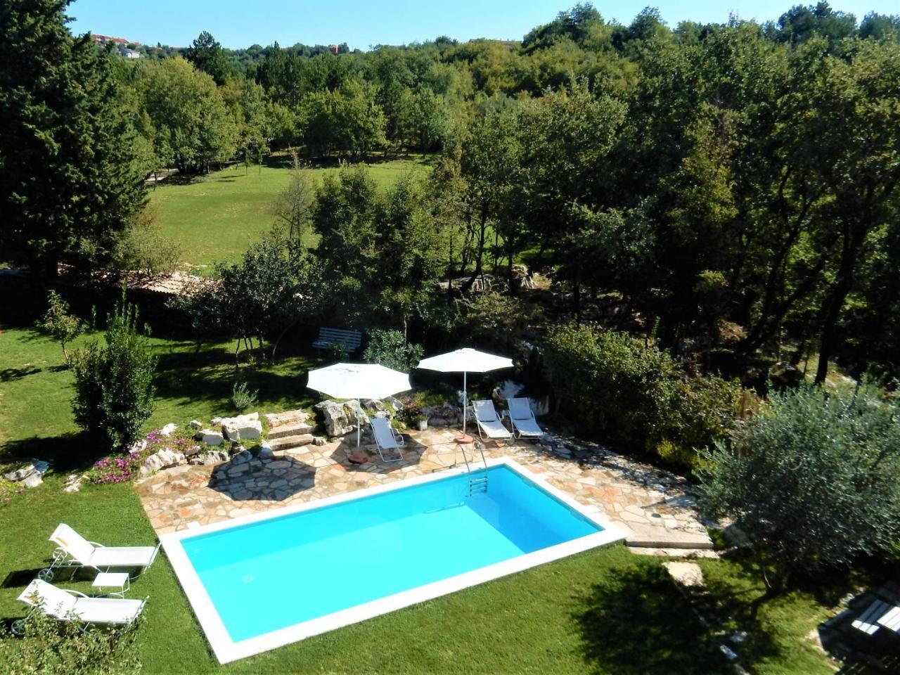 Momjan Holiday Home Casa Dei Farfui מראה חיצוני תמונה